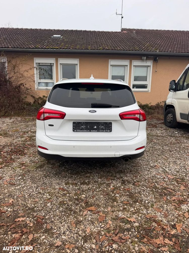 Ford Focus 1.0 EcoBoost Start-Stopp-System Aut. ACTIVE - 6