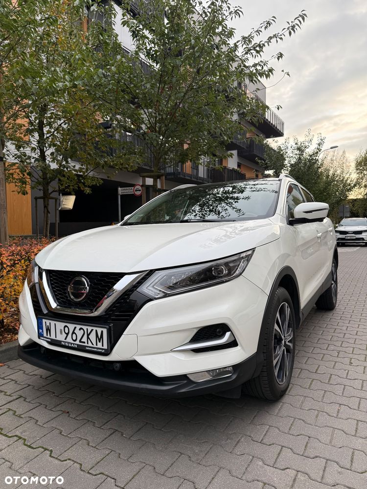 Nissan Qashqai 1.3 DIG-T N-CONNECTA - 1