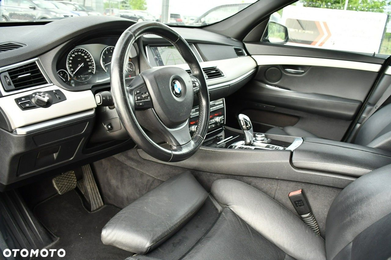 BMW 5GT 535i Gran Turismo - 28