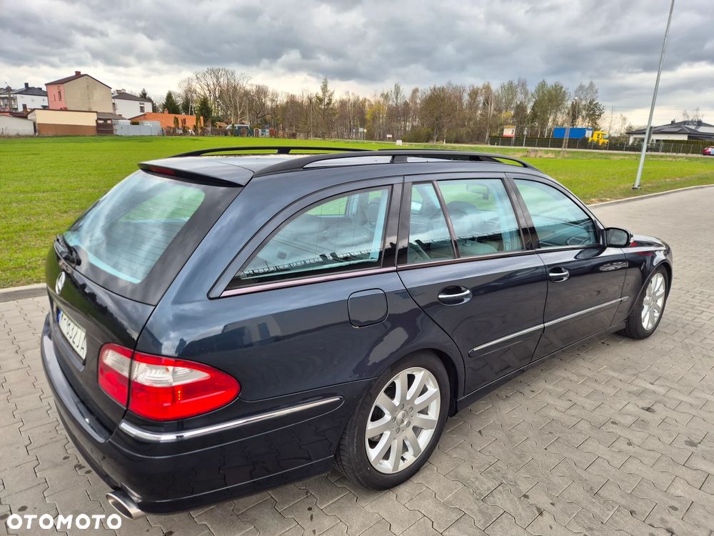 Mercedes-Benz Klasa E 320 T Avantgarde - 6