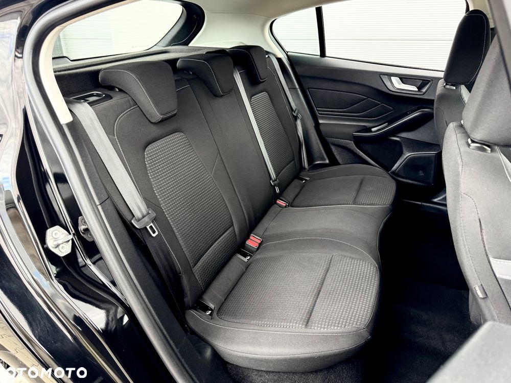 Ford Focus - 7