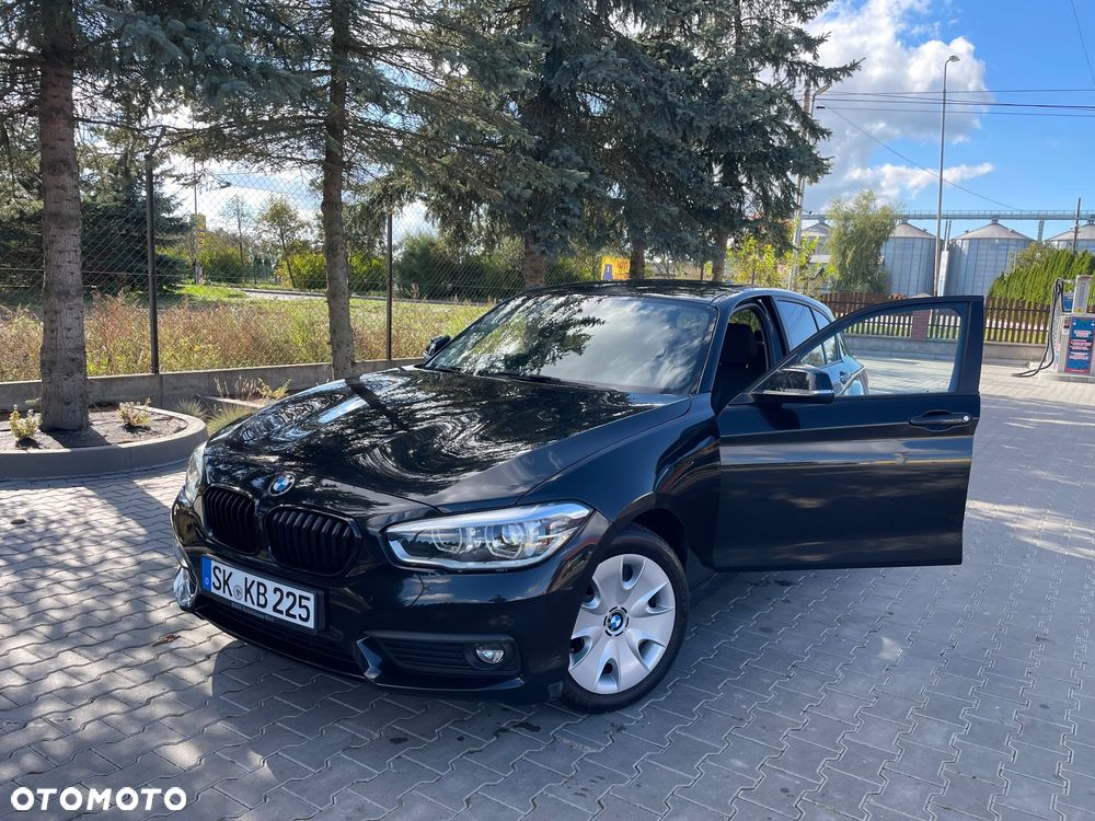 BMW Seria 1 118i - 3