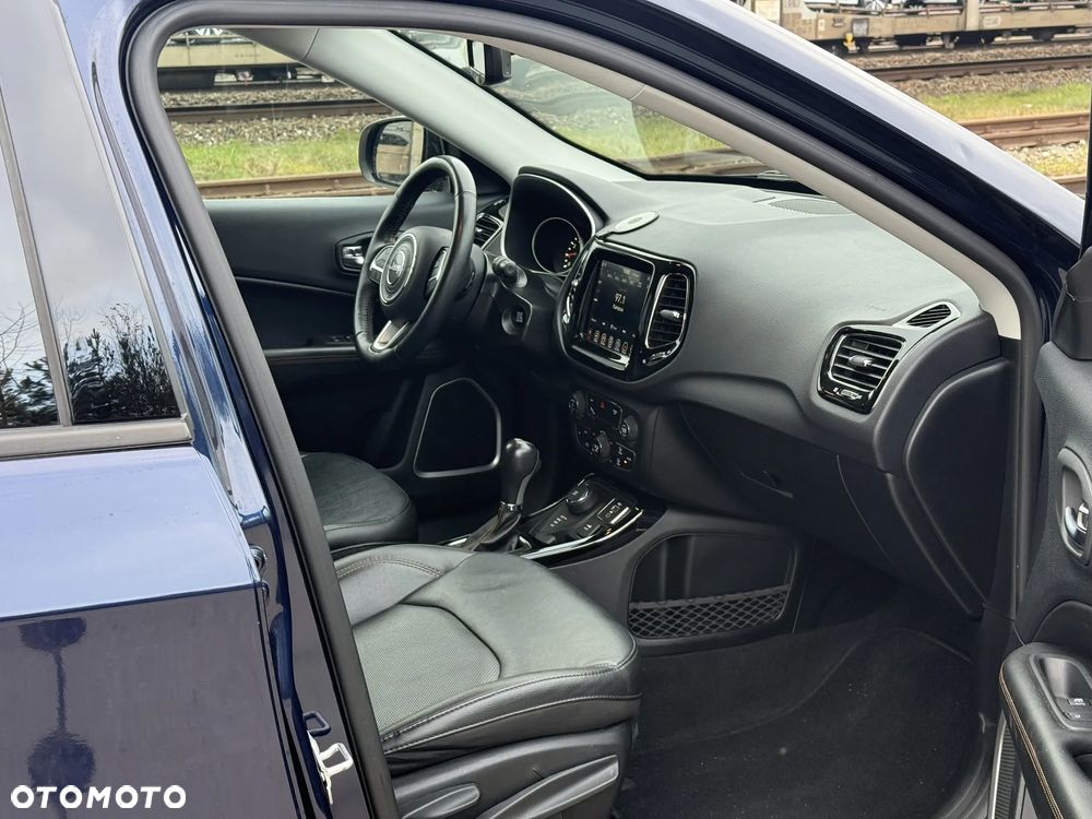 Jeep Compass - 15