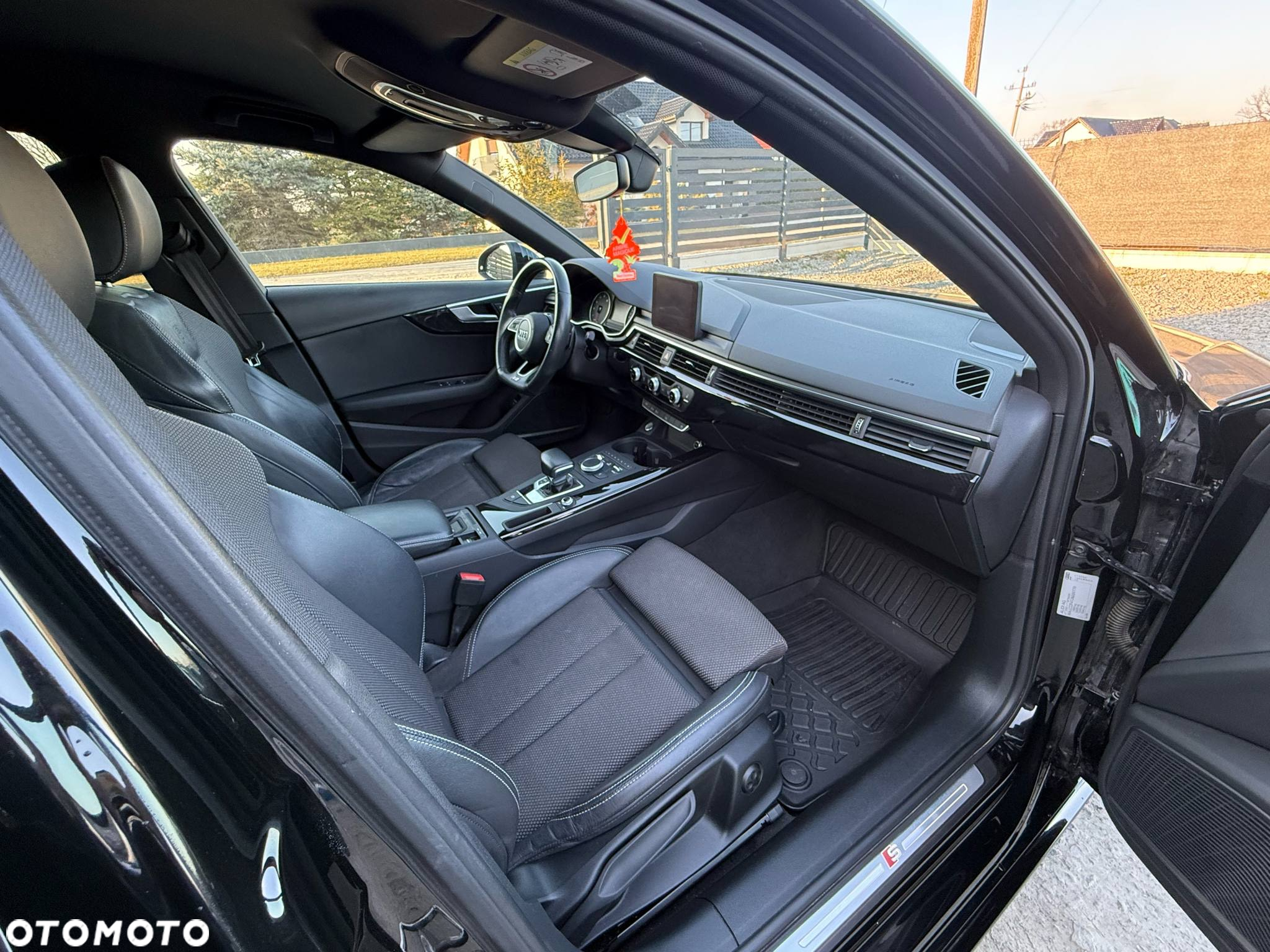Audi A4 2.0 TFSI ultra Sport S tronic - 15