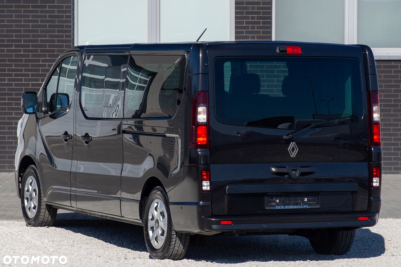 Renault Trafic - 2