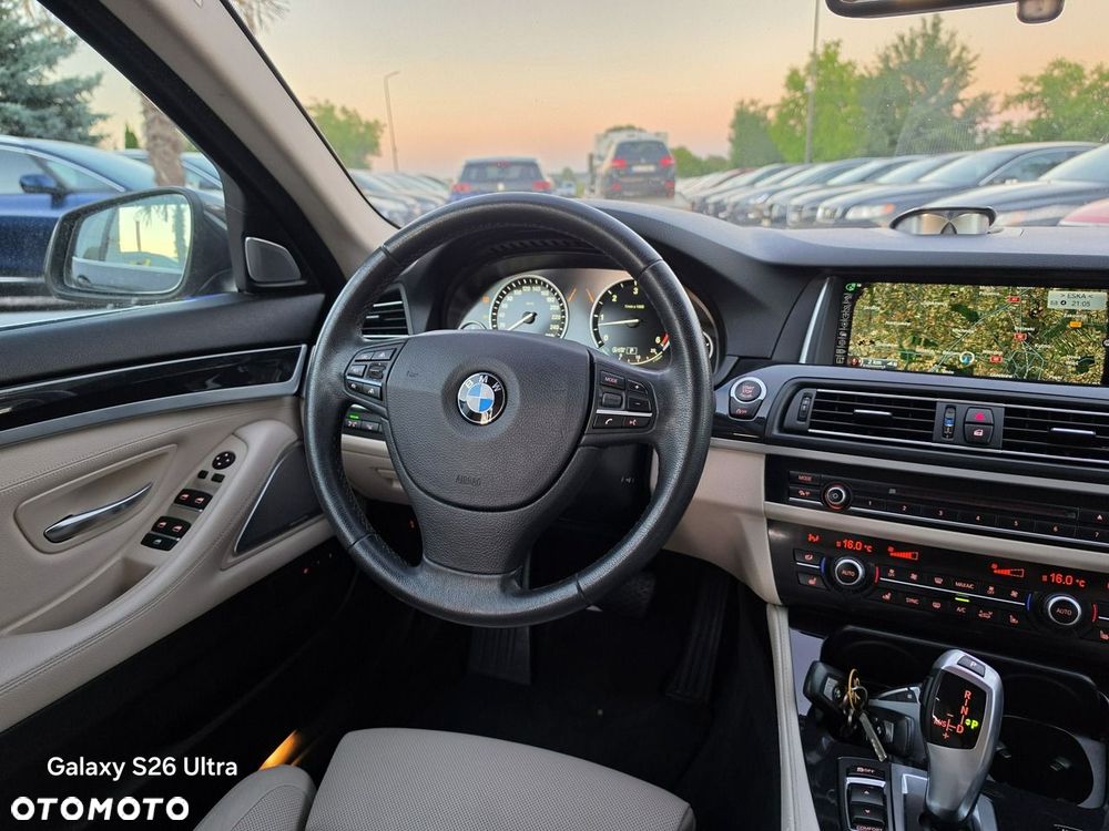 BMW Seria 5 - 32