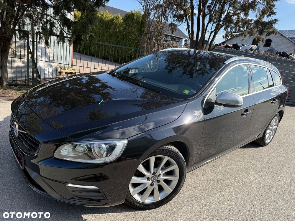 Volvo V60 D4 Geartronic RDesign - 4