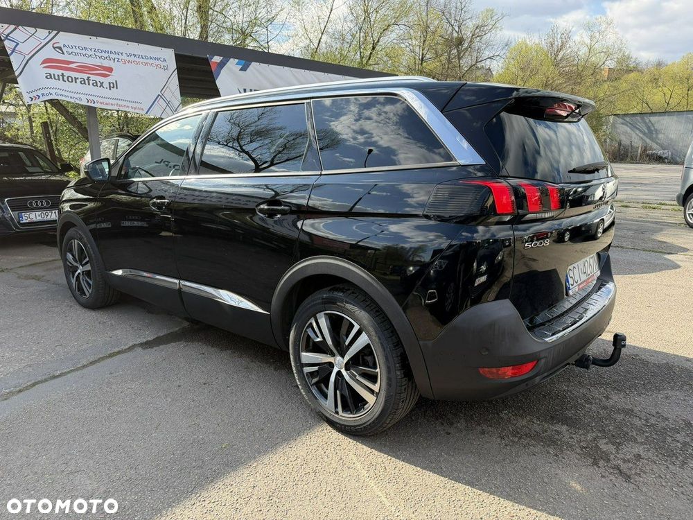 Peugeot 5008 1.5 BlueHDi Allure S&S - 9