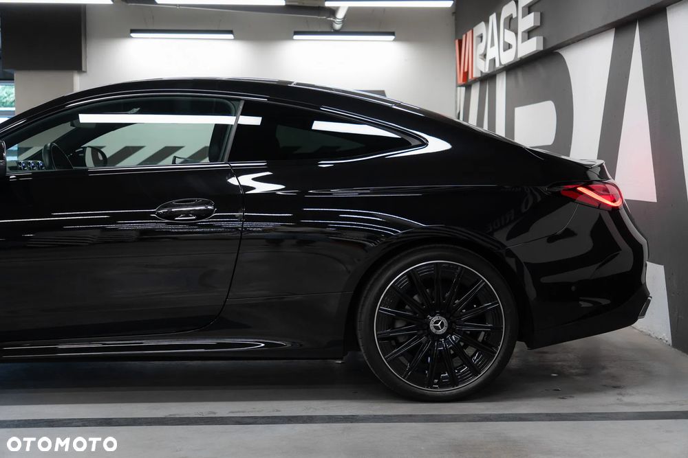 Mercedes-Benz CLE 300 mHEV 4-Matic AMG Line - 5