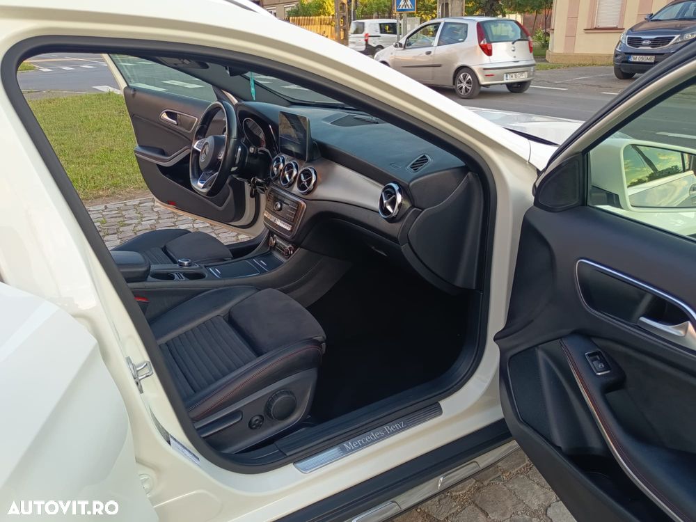 Mercedes-Benz GLA - 7
