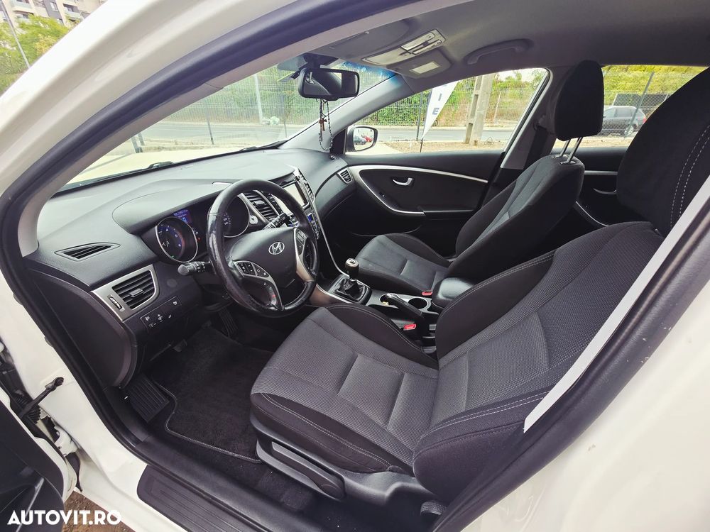 Hyundai i30 1.4 CRDi Comfort+ - 8