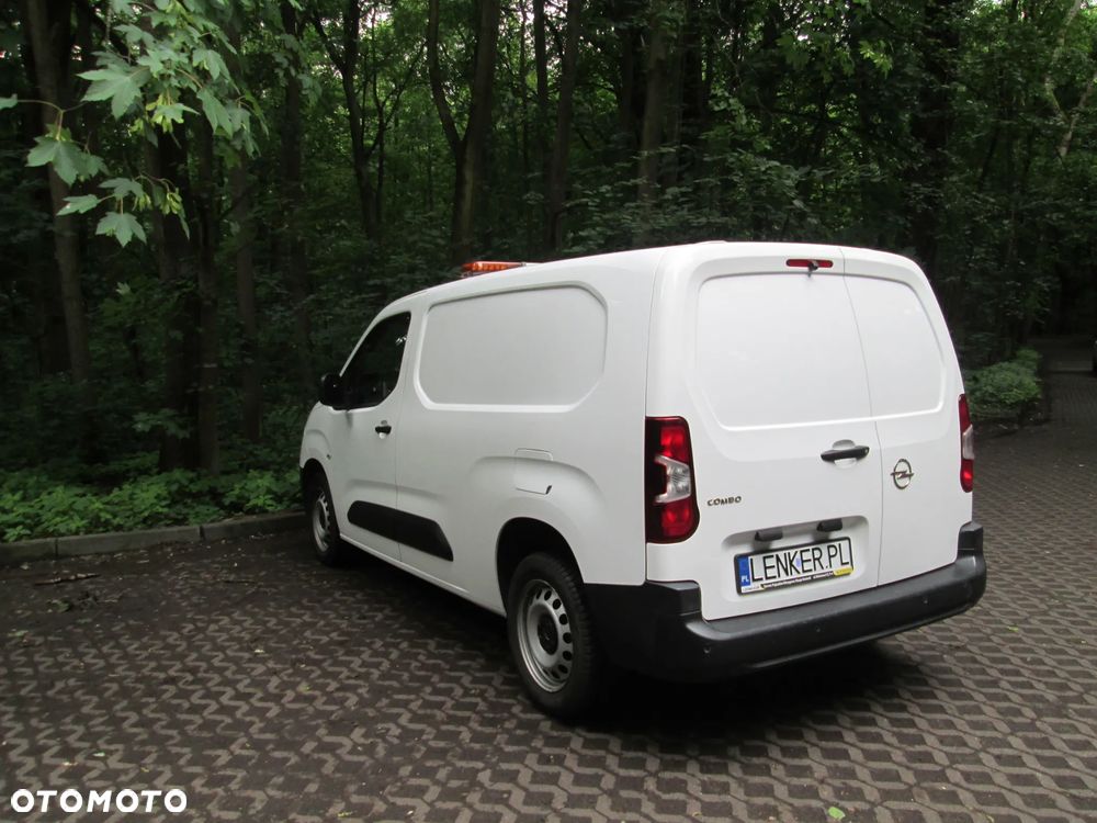 Opel Combo - 17