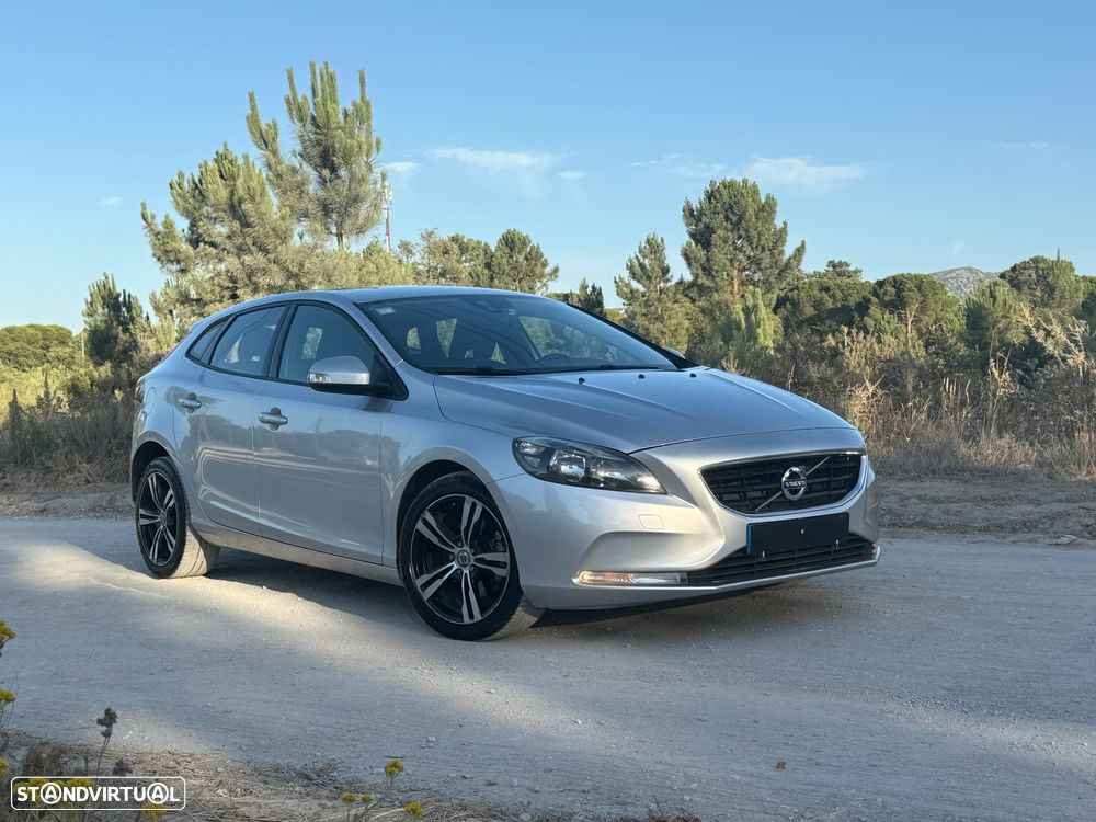 Volvo V40 2.0 D2 Kinetic - 3