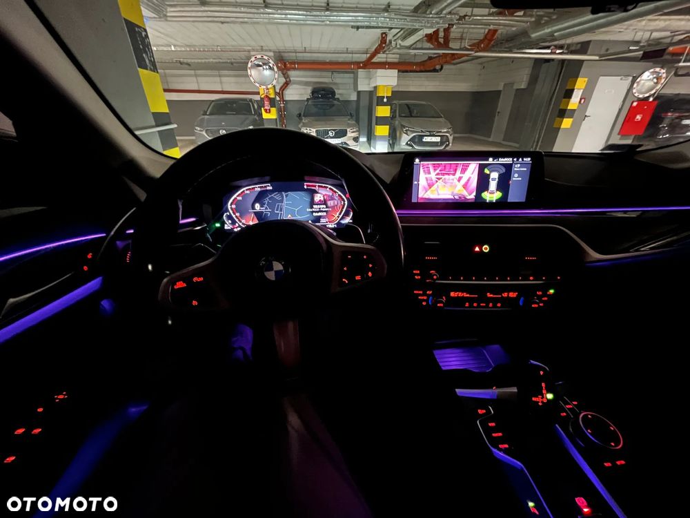 BMW Seria 5 520d Sport Line sport - 2