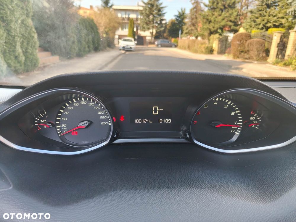 Peugeot 308 PureTech 130 Stop & Start Style - 31