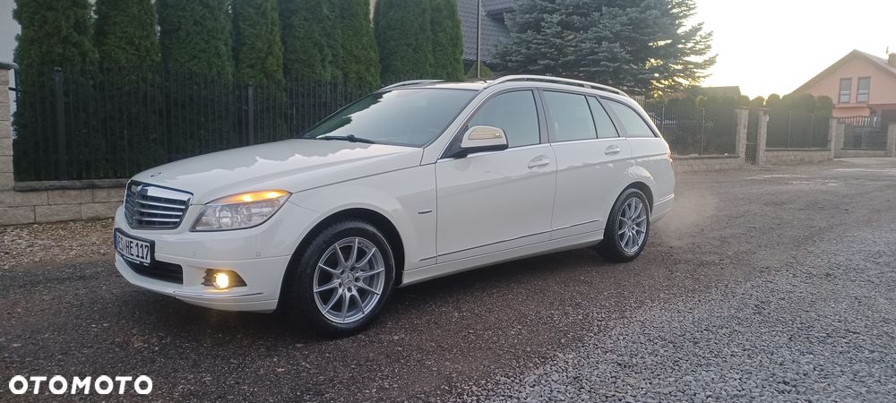 Mercedes-Benz C-Class 2007 photo 4