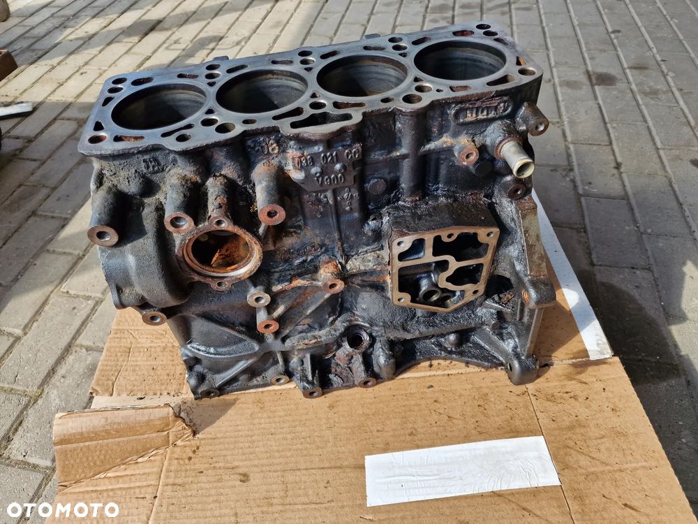 Blok silnika VW SEAT SKODA AUDI 1.9 TDI BLS - 1