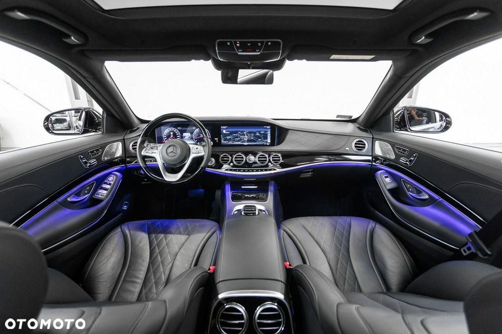 Mercedes-Benz Klasa S 560 4-Matic L 9G-TRONIC - 24