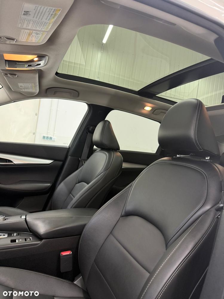 Infiniti QX50 - 5