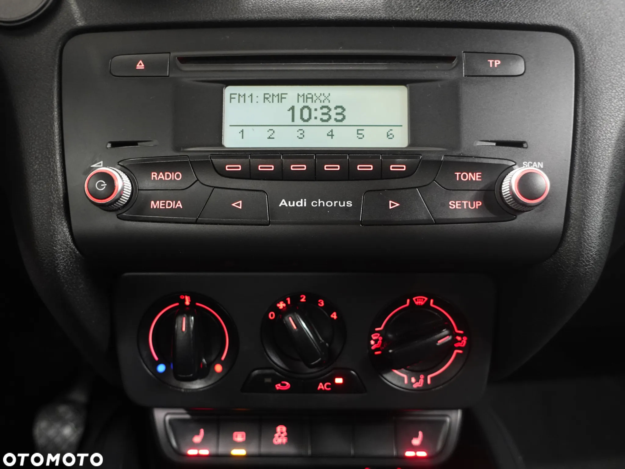 Audi A1 1.2 TFSI Ambition - 32