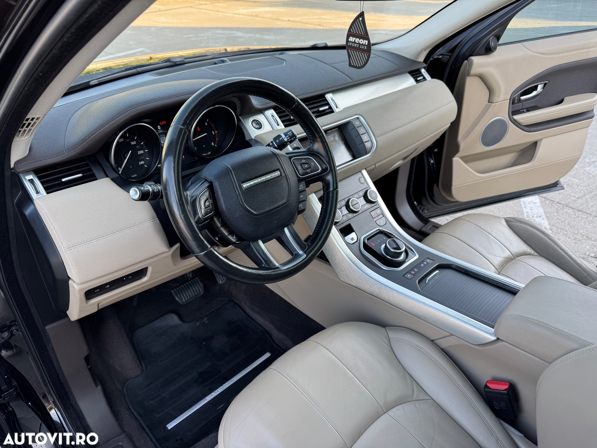 Land Rover Range Rover Evoque - 5