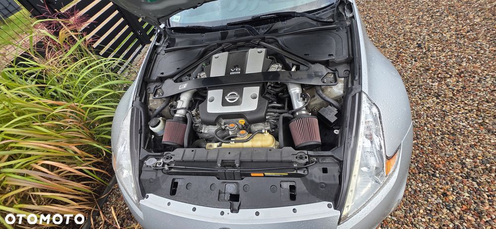Nissan 370 Z 3.7 V6 Premium EU6 - 17
