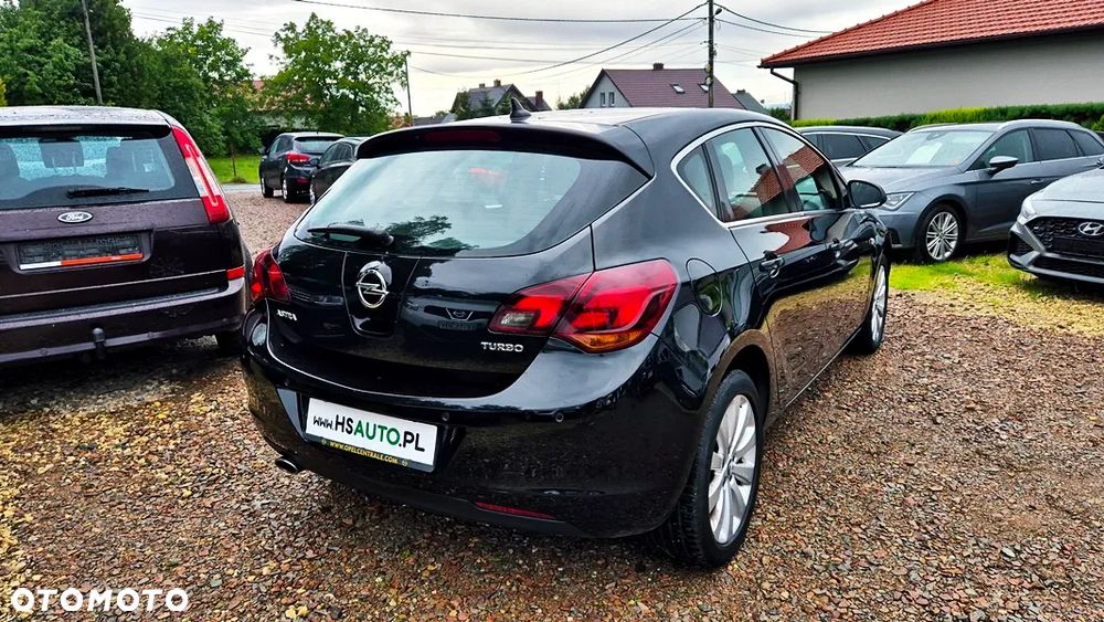 Opel Astra 1.4 T Cosmo - 15