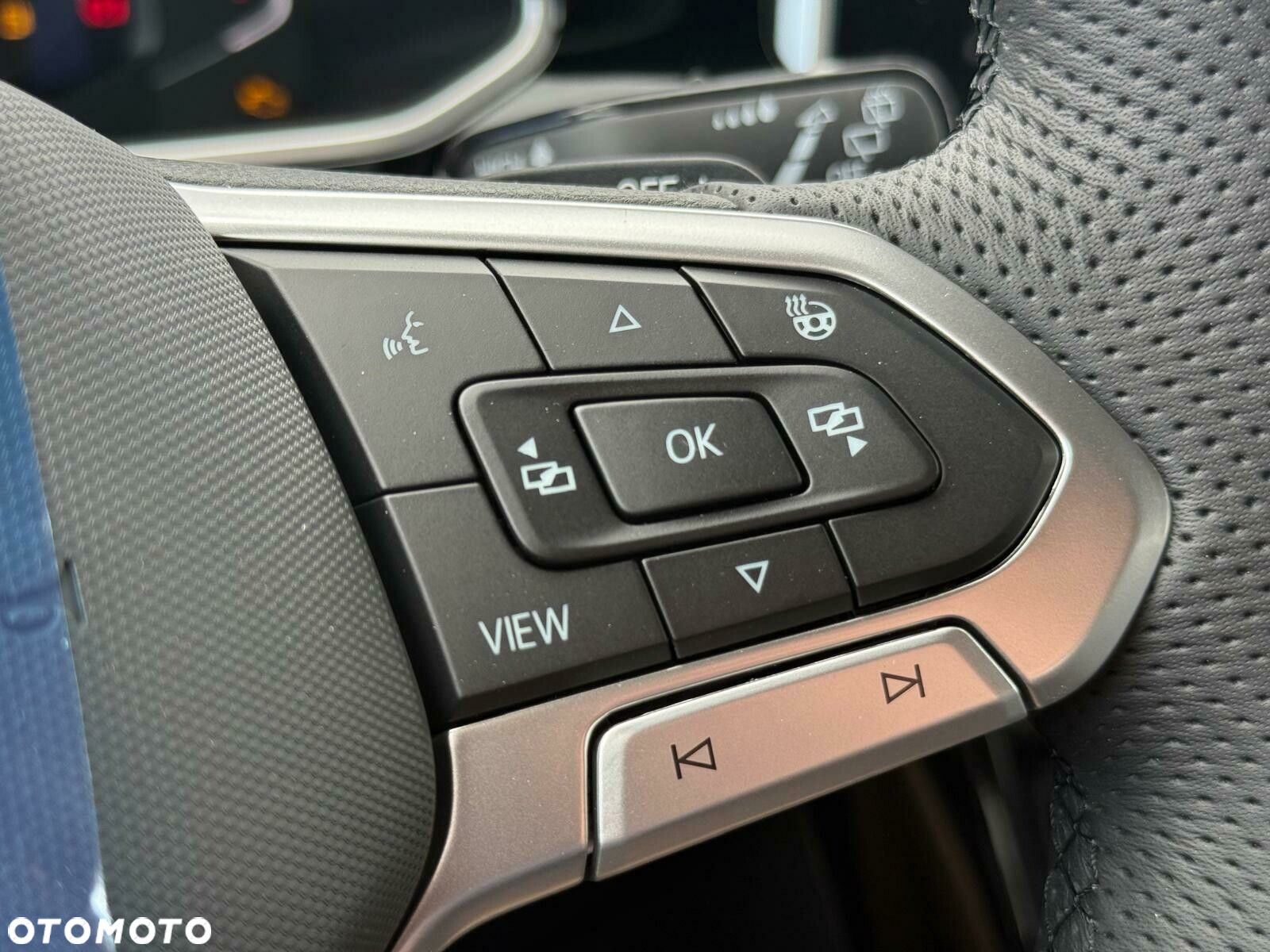 Volkswagen T-Roc 1.5 TSI R-Line Plus DSG - 30