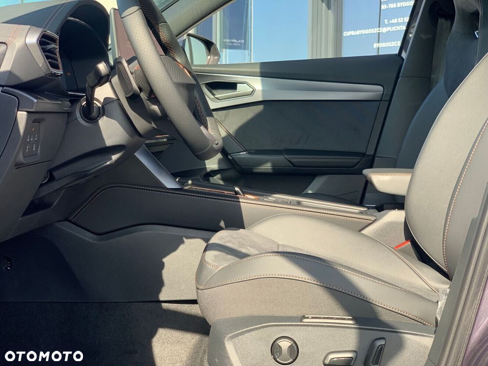 Cupra Leon 1.5 eTSI DSG - 10