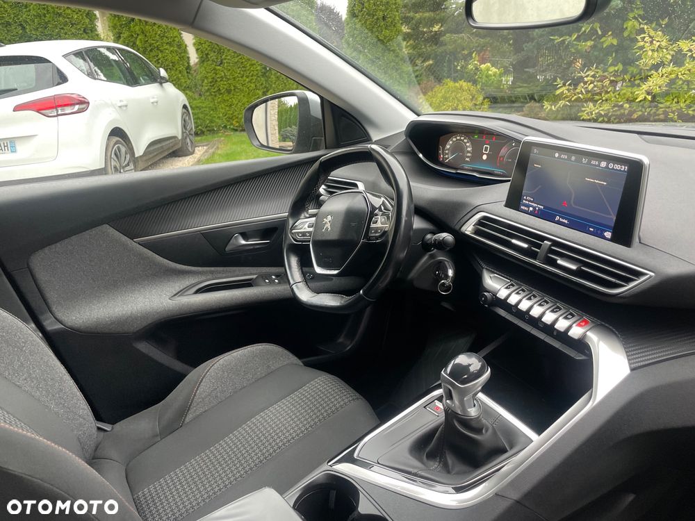 Peugeot 3008 - 6