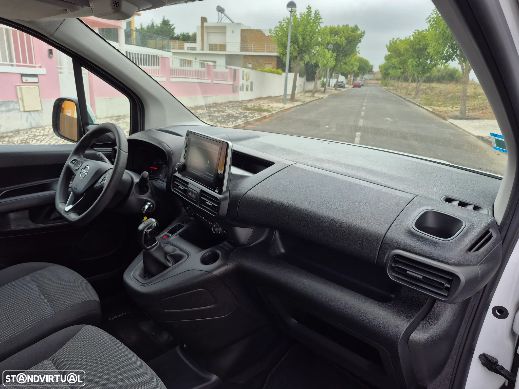 Opel Combo - 2020 | GARANTIA | Poucos KMS - 15