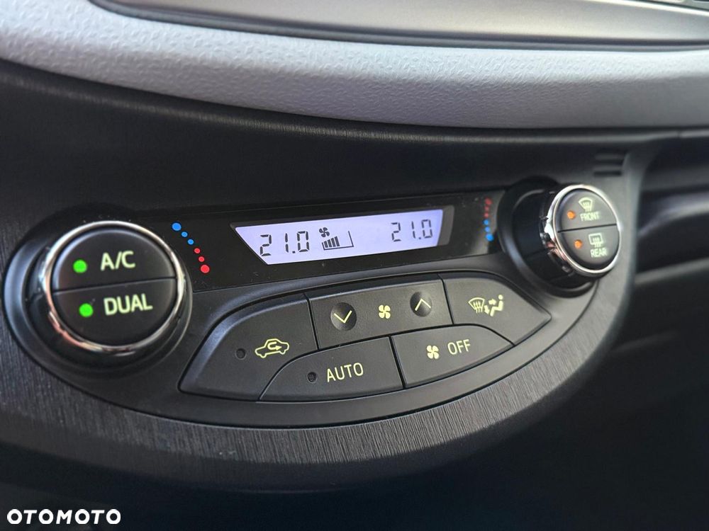 Toyota Yaris - 9