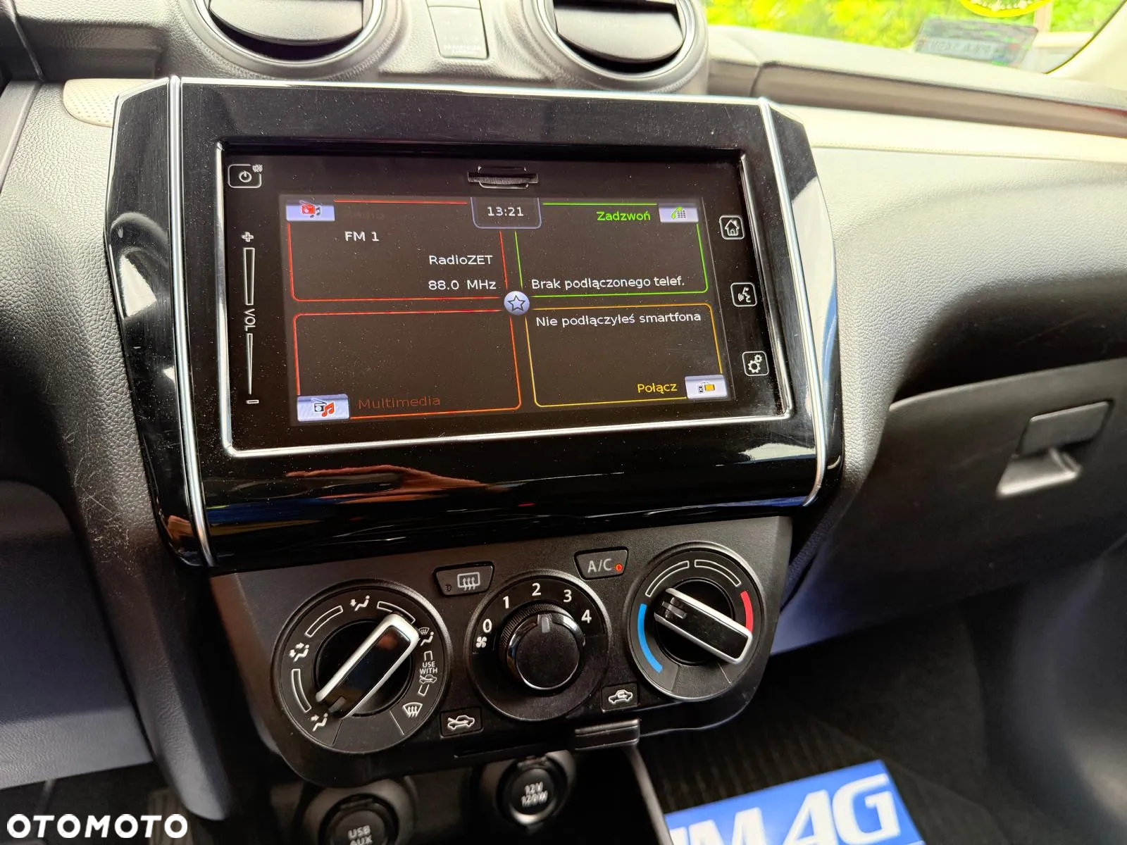 Suzuki Swift 1.2 Dualjet Hybrid Comfort - 28