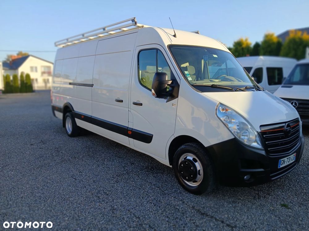 Opel Movano