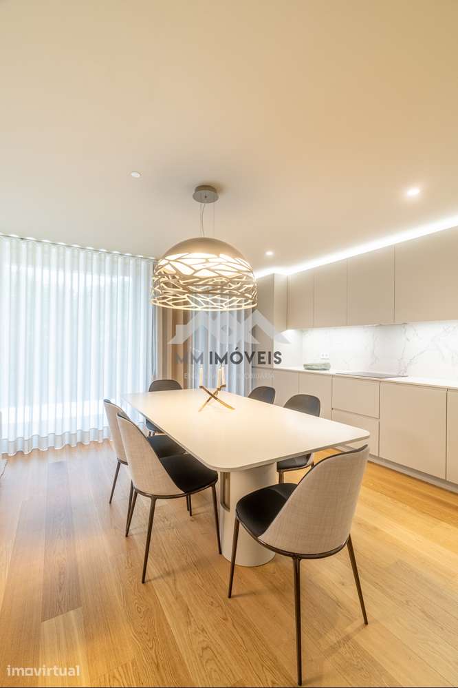 Apartamento T2 2026 | Alameda Jardins da Arrábida | Varanda | Ginásio - Grande imagem: 4/30