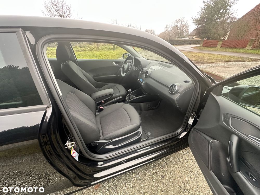Audi A1 3-drzwiowe 1.2 TFSI admired - 12
