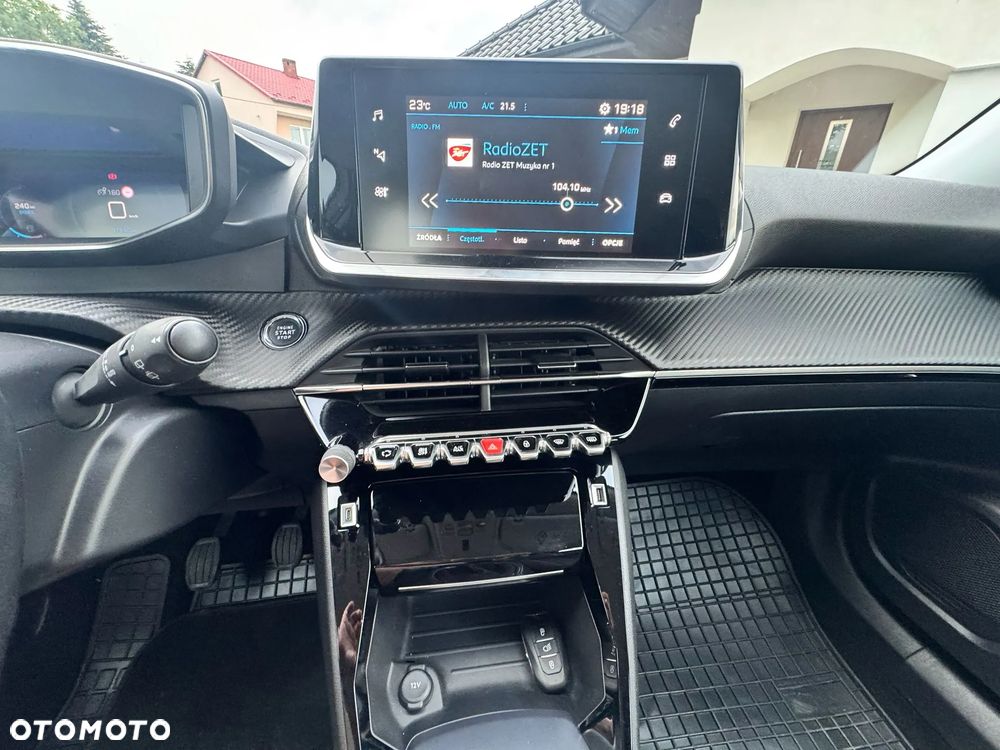 Peugeot 2008 PureTech 130 Allure - 16