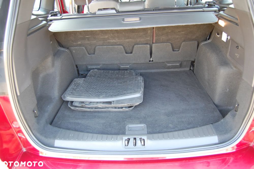 Ford Kuga 2.0 TDCi 4x4 ST-Line - 20