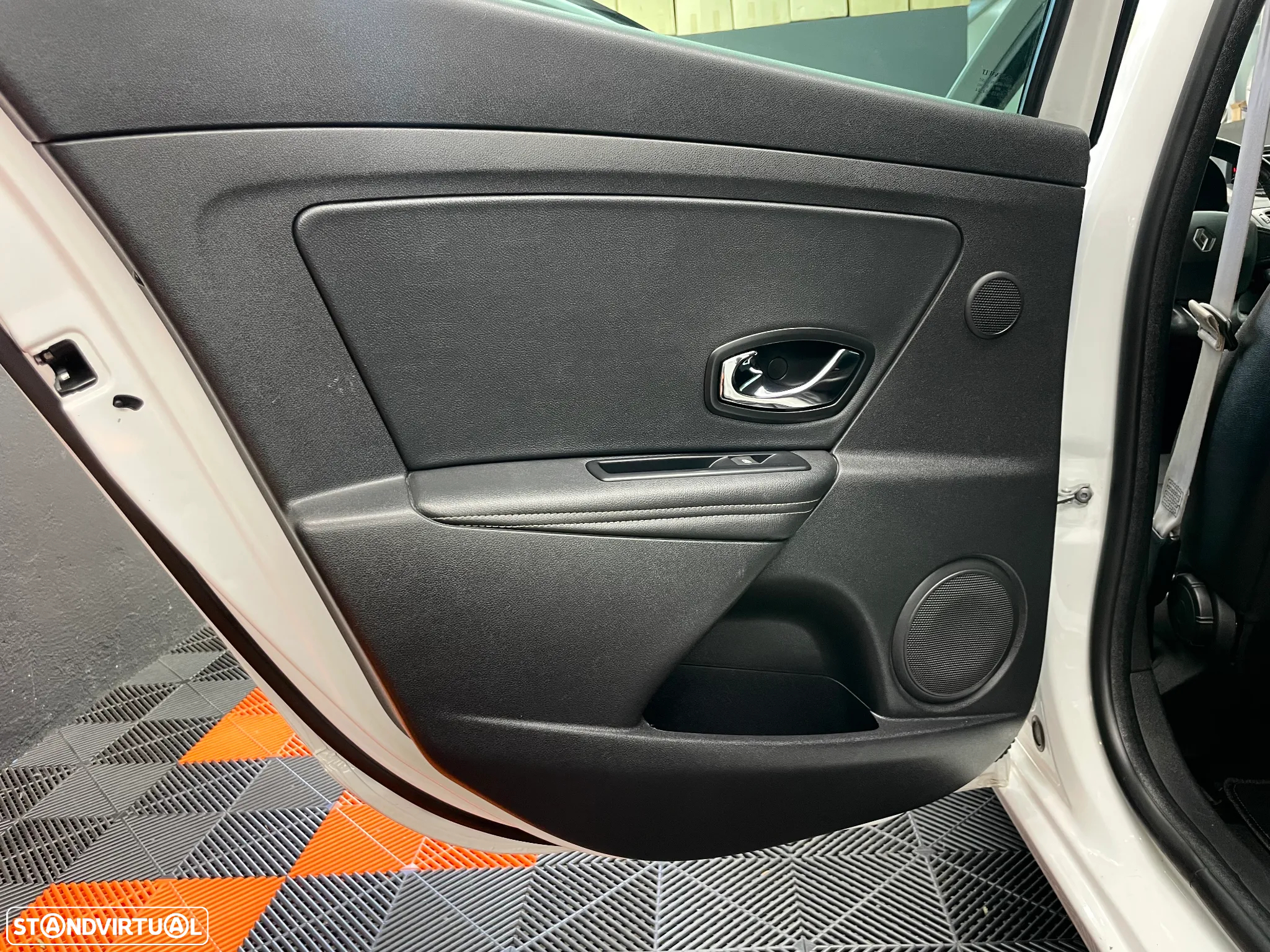 Renault Mégane Sport Tourer 1.6 dCi Bose Edition SS - 15