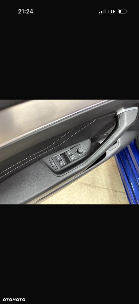 Volkswagen Passat 2.0 TDI SCR DSG 4Motion Elegance - 26