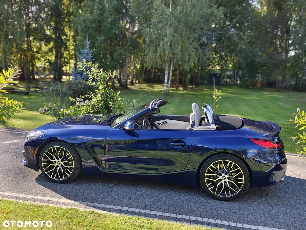 BMW Z4 sDrive30i - 10