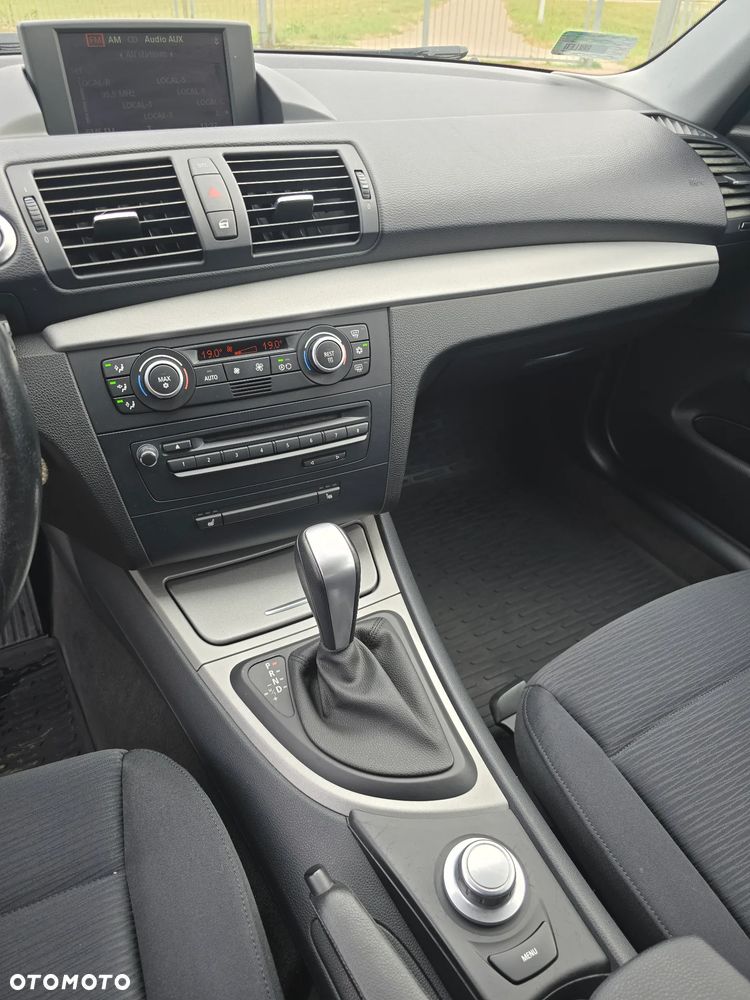 BMW Seria 1 118i - 19