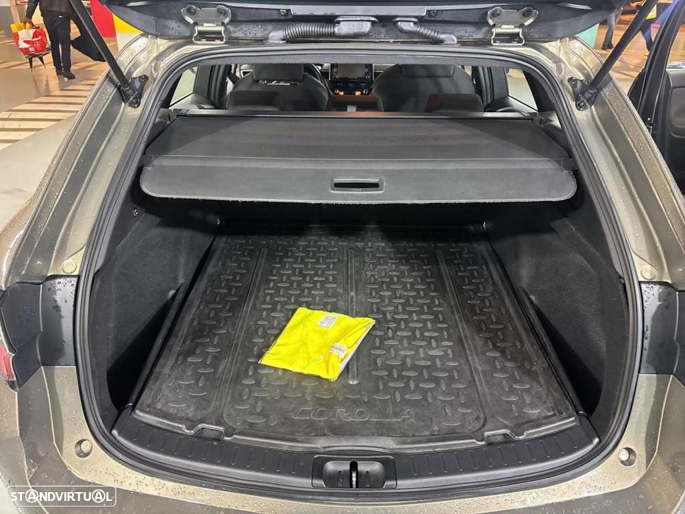 Toyota Corolla Touring Sports 1.8 Hybrid Comfort - 11