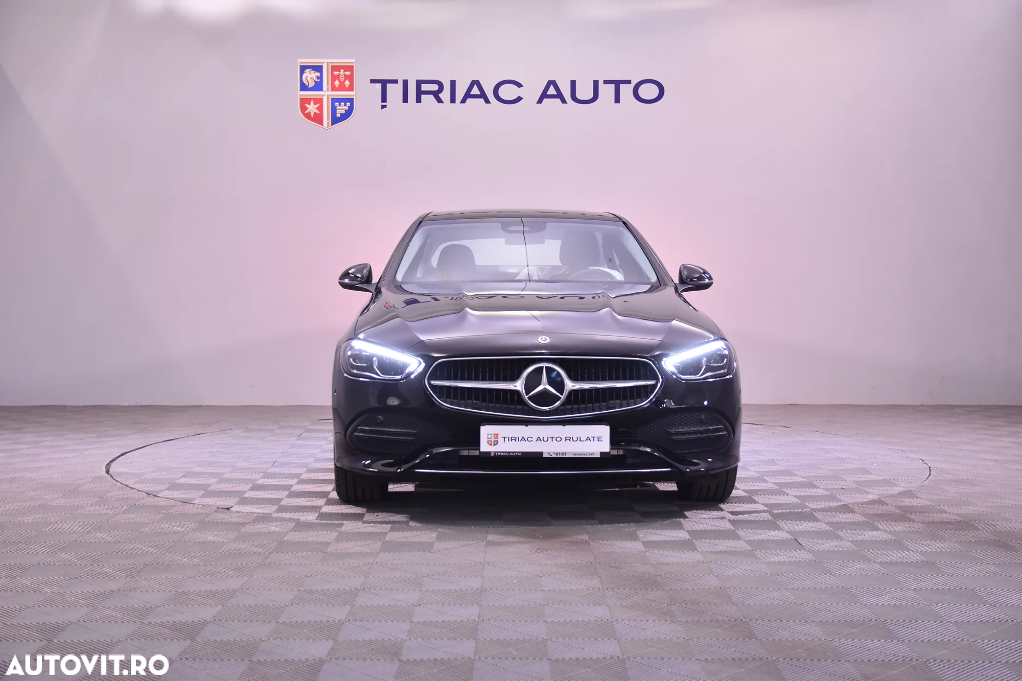 Mercedes-Benz C 300 PHEV - 8