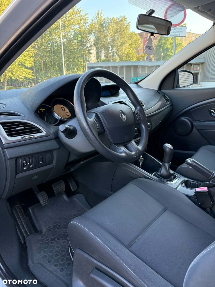 Renault Megane 1.5 dCi Style Edition - 10