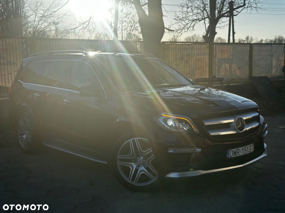 Mercedes-Benz GL 350 BlueTEC 4-Matic - 3