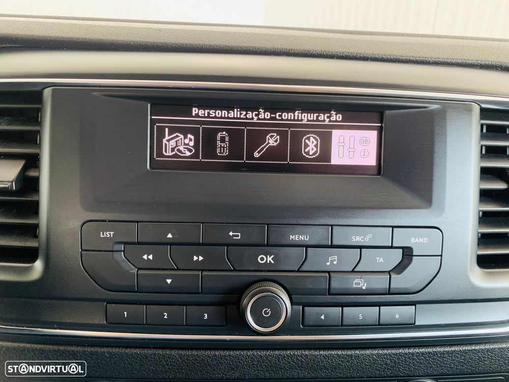 Peugeot Expert 1.5 BlueHDi L2H1 Semi-Vidrado - 16