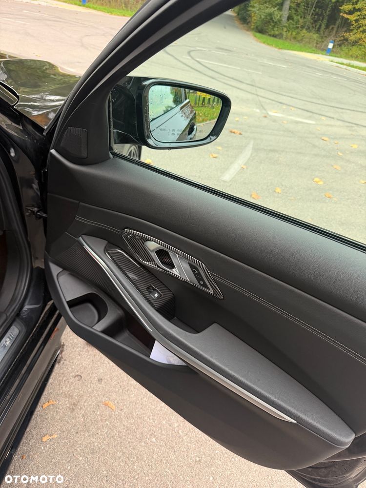 BMW Seria 3 - 15