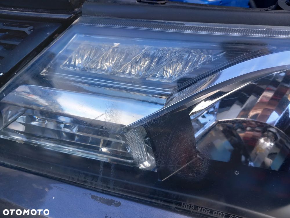 TOYOTA RAV4 LAMPA REFLEKTOR LEWA PRZEDNIA LEWY PRZÓD USA - 4