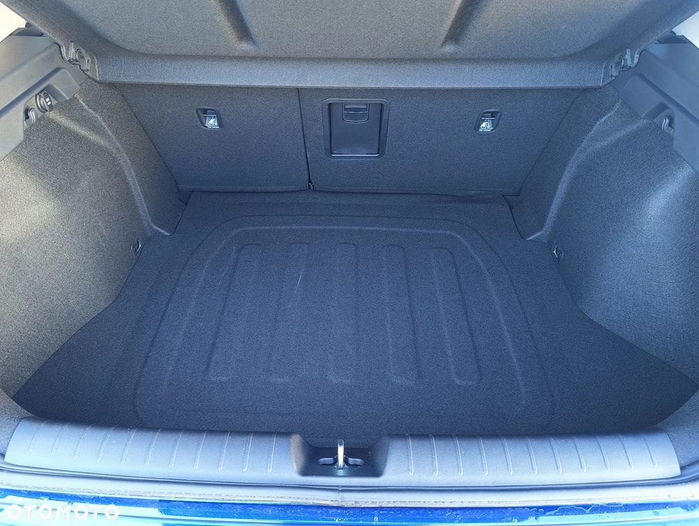 Kia K4 1.6 T-GDI L - 6